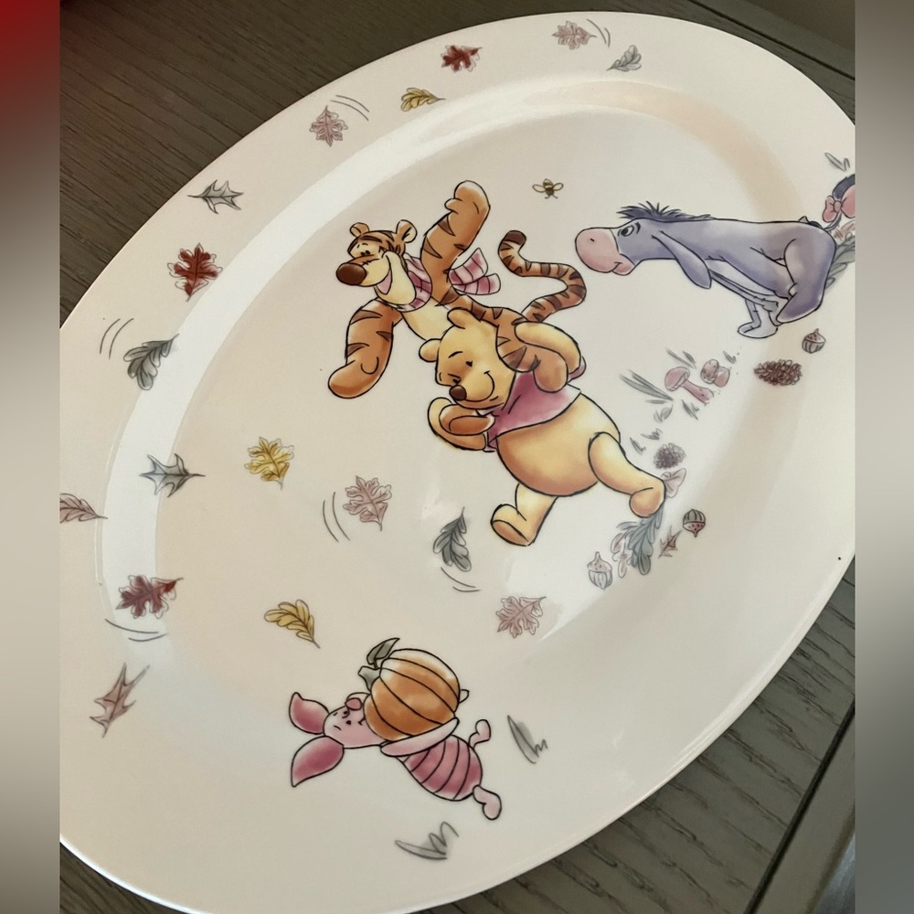Winnie the Pooh serving plate